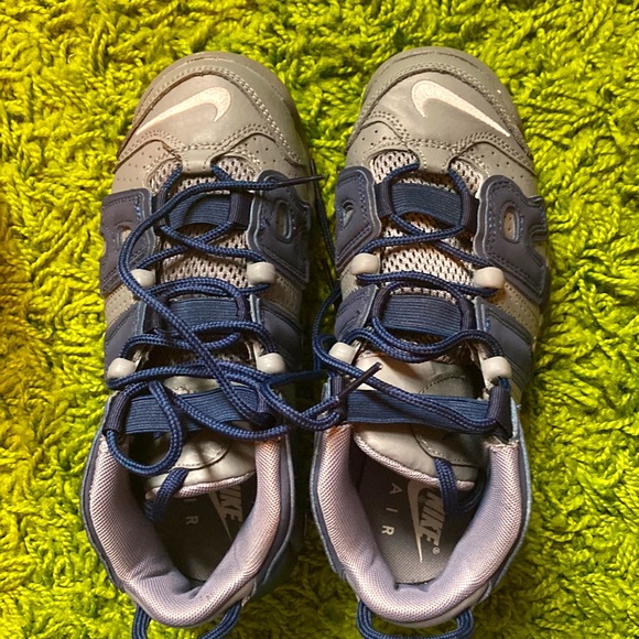 Nike AIR MORE UPTEMPO *Like New* - Picture 6 of 8